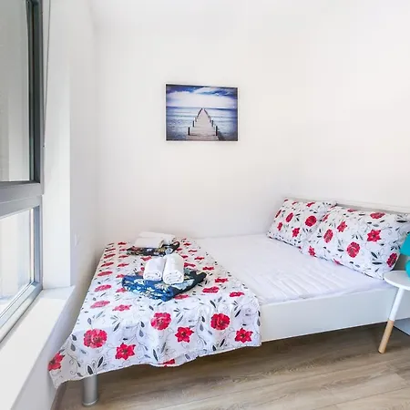 Nevia Apartment *