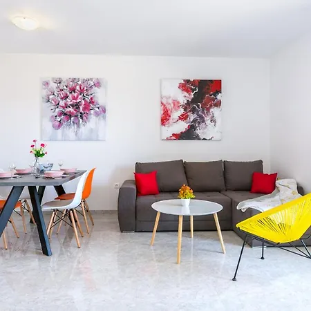 Apartment Nevia